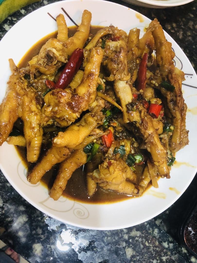 香辣烧鸡爪