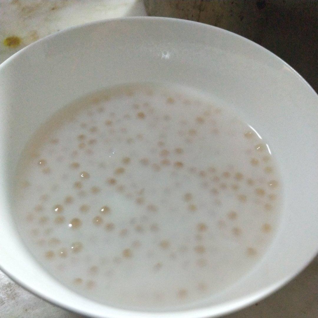 椰汁西米露