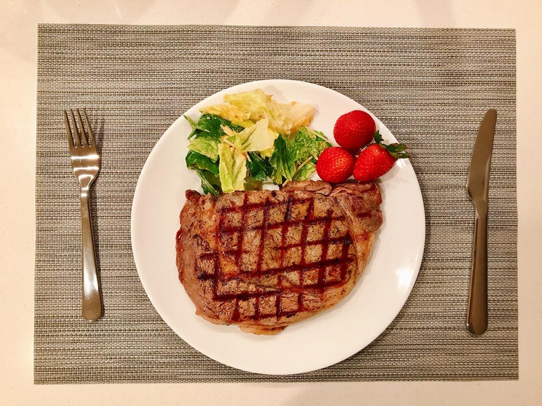 厚切菲力牛排做法