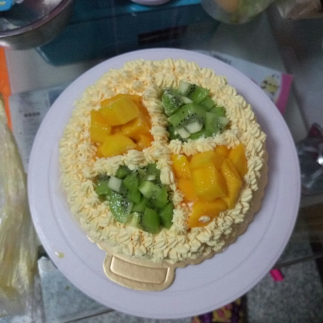 详细的裱花教程--彩虹蛋糕