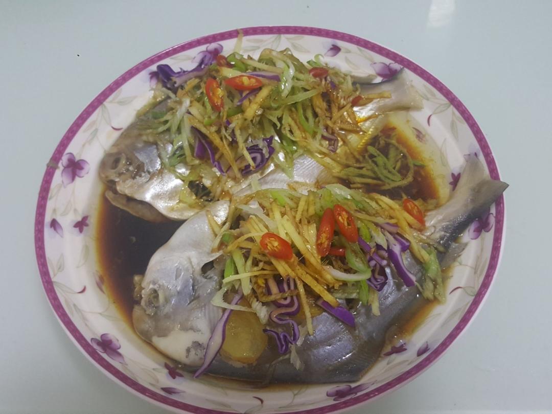 清蒸鱼～娃爸一招儿鲜(附小视频)