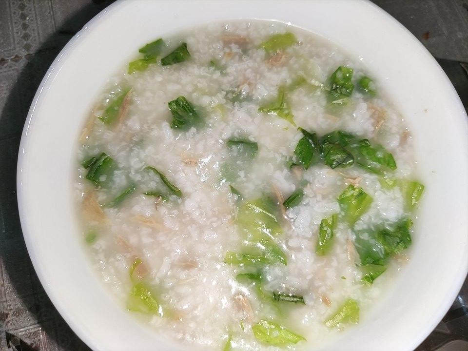 养胃早餐🤣香菇肉丝粥