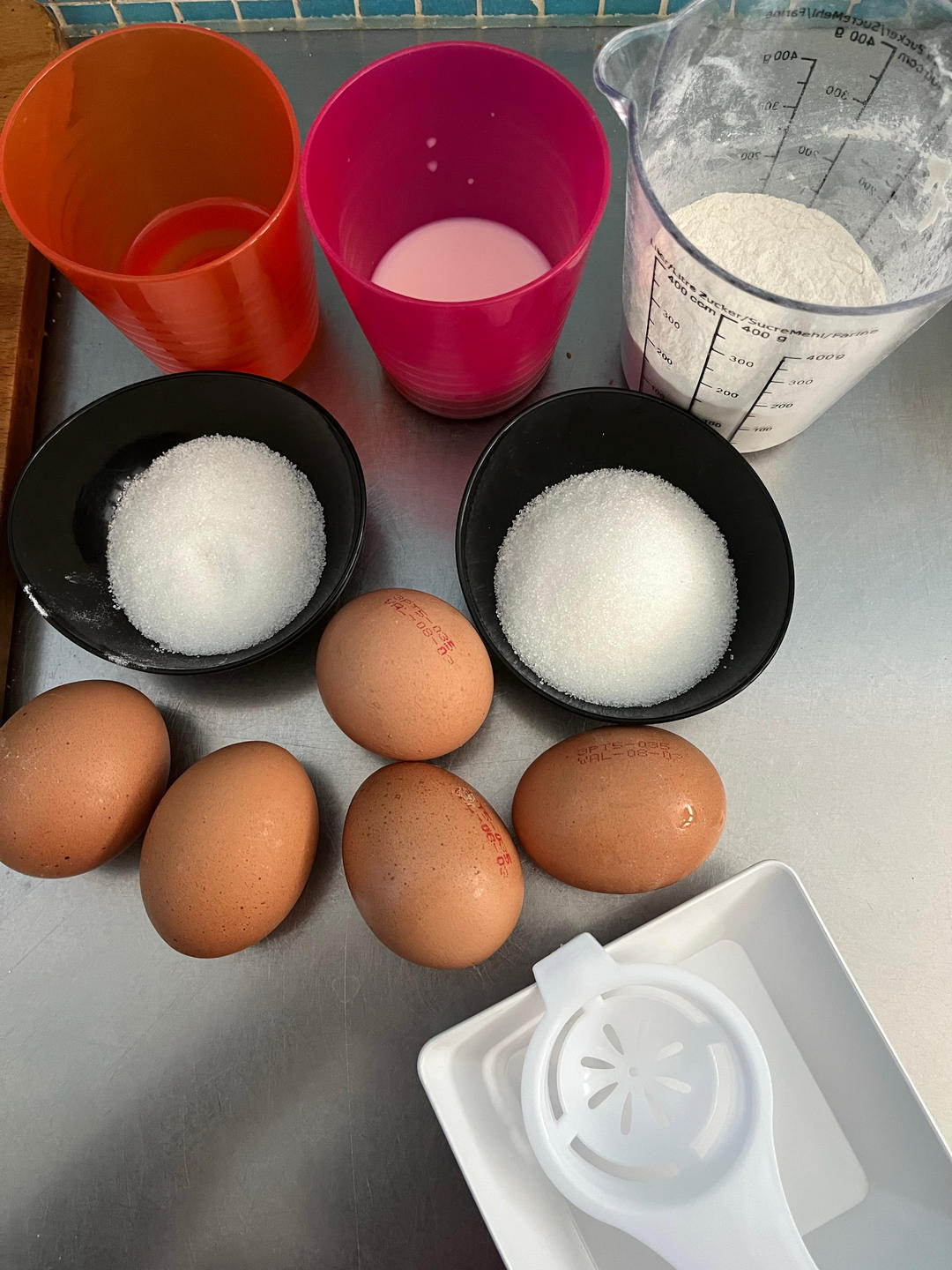 简单的电饭锅蛋糕(不用秤版)