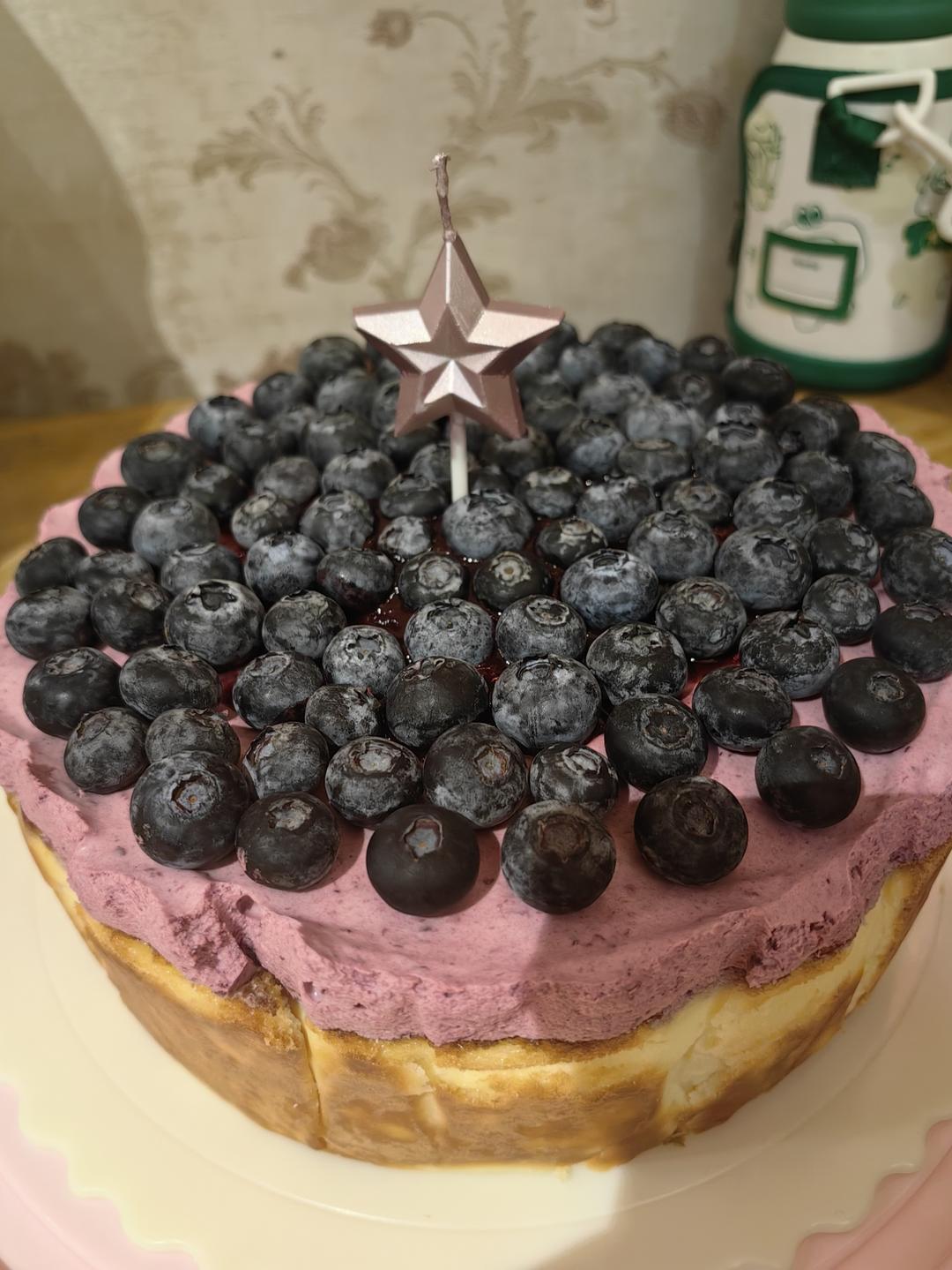 蓝莓慕斯蛋糕