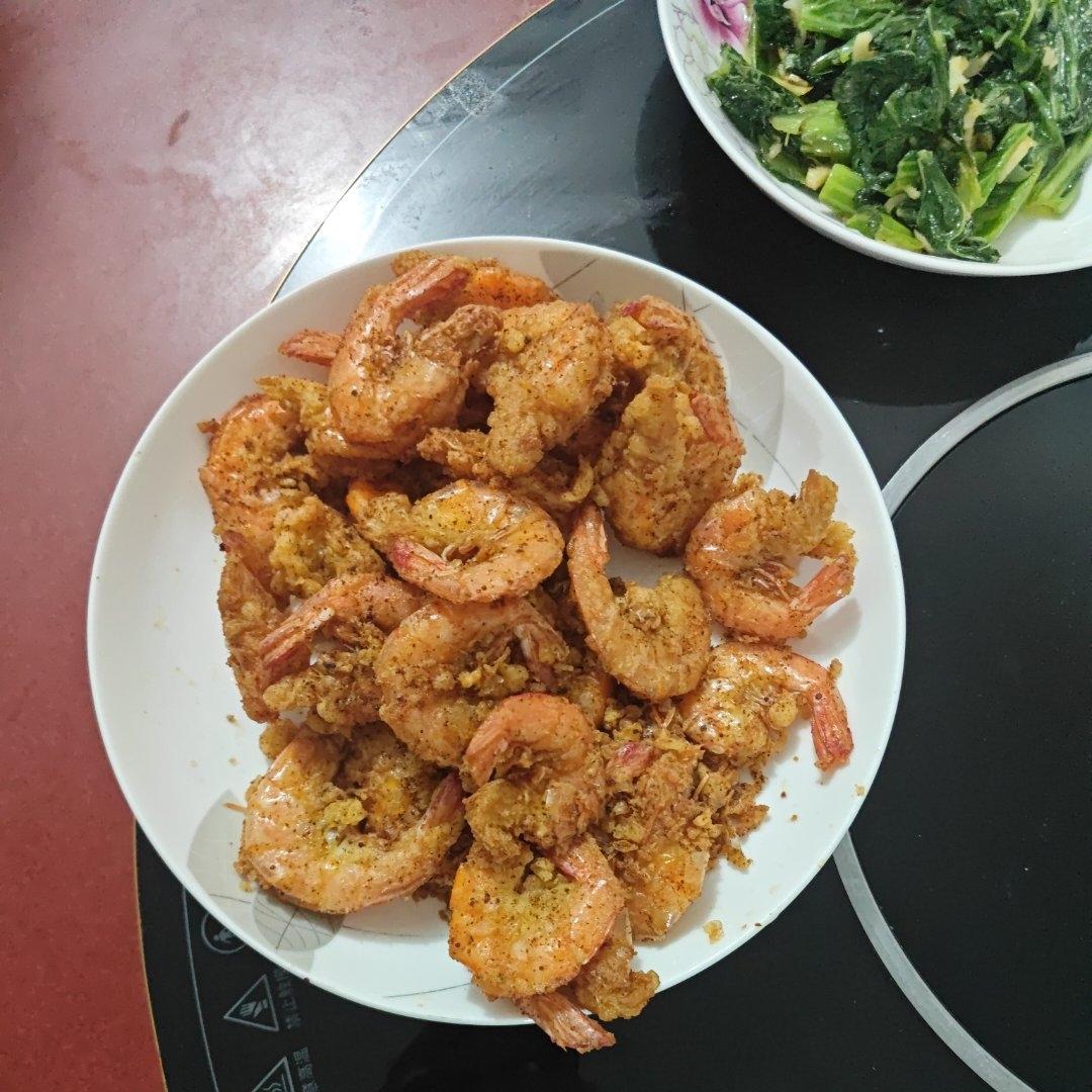 绝对不能错过！好吃到舔盘的椒盐大虾🦐