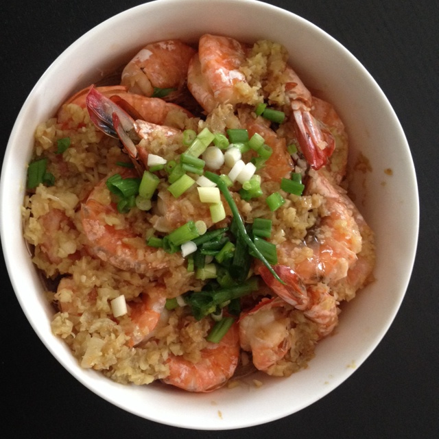 蒜蓉粉丝蒸大虾