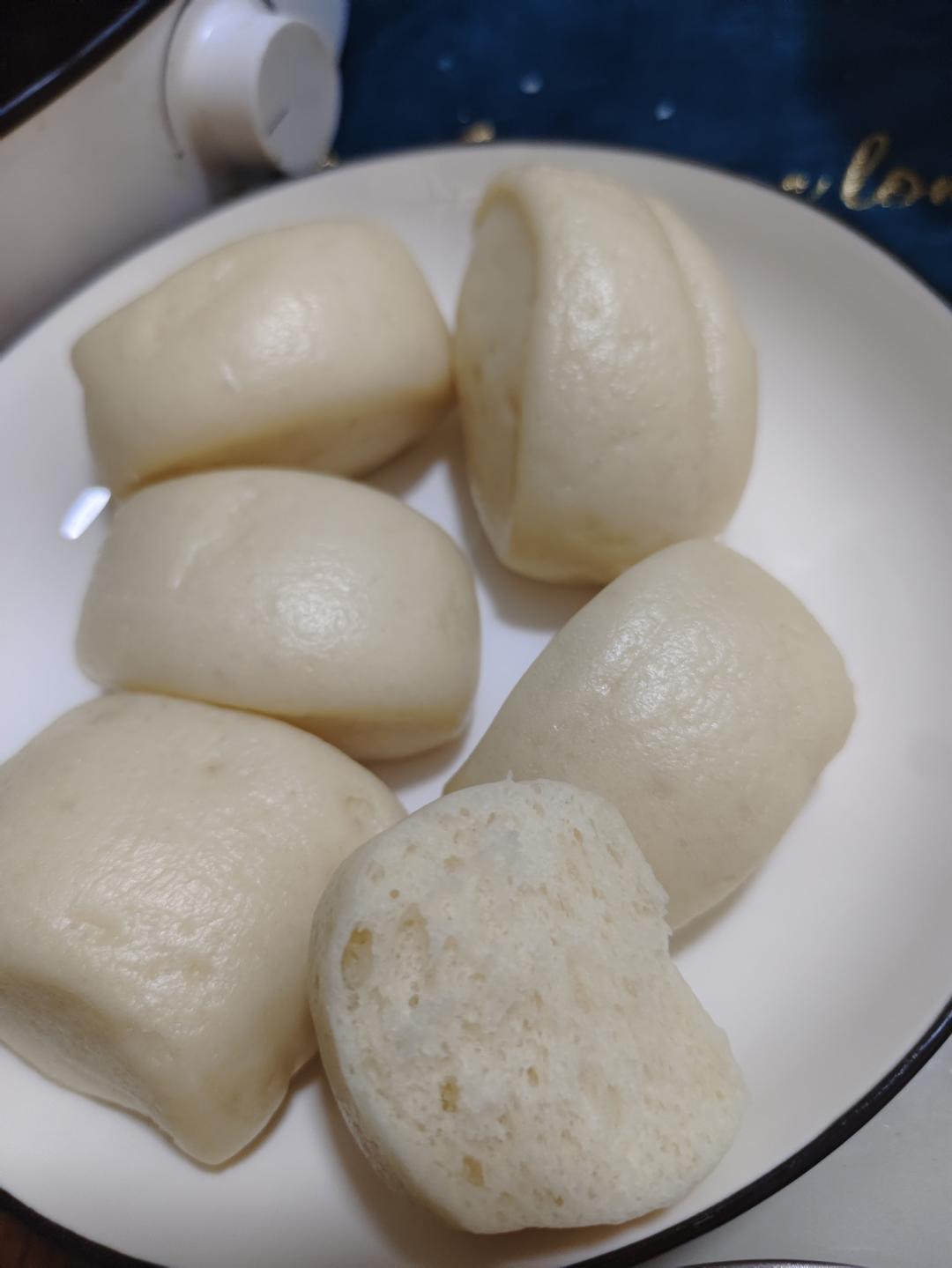 一发奶香小馒头，口感特别好！