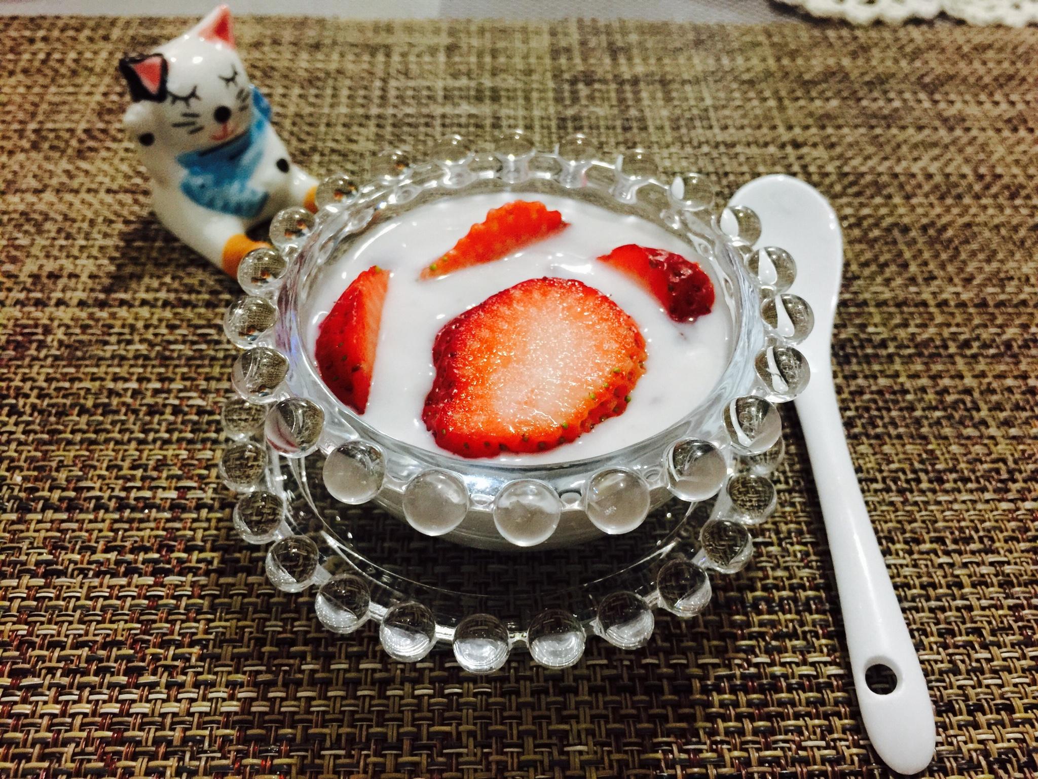 酸奶摆盘的做法