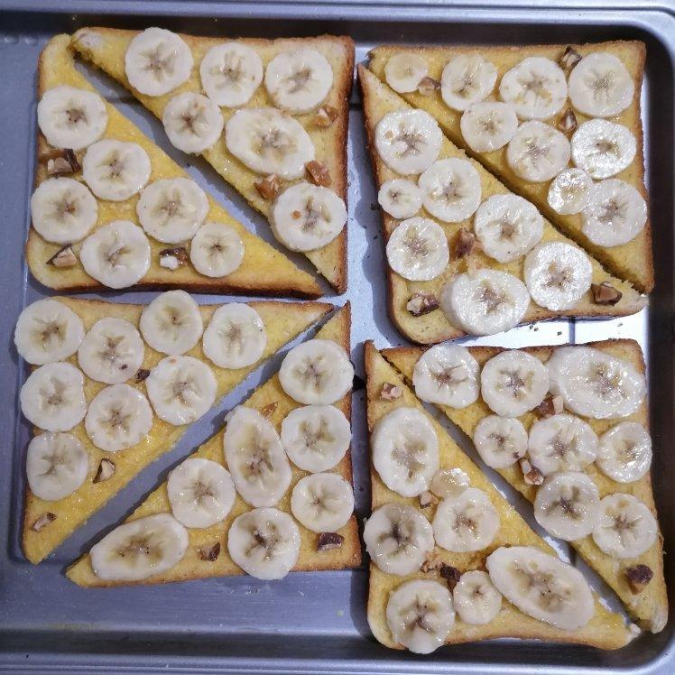 鸡蛋蜂蜜烤面包片