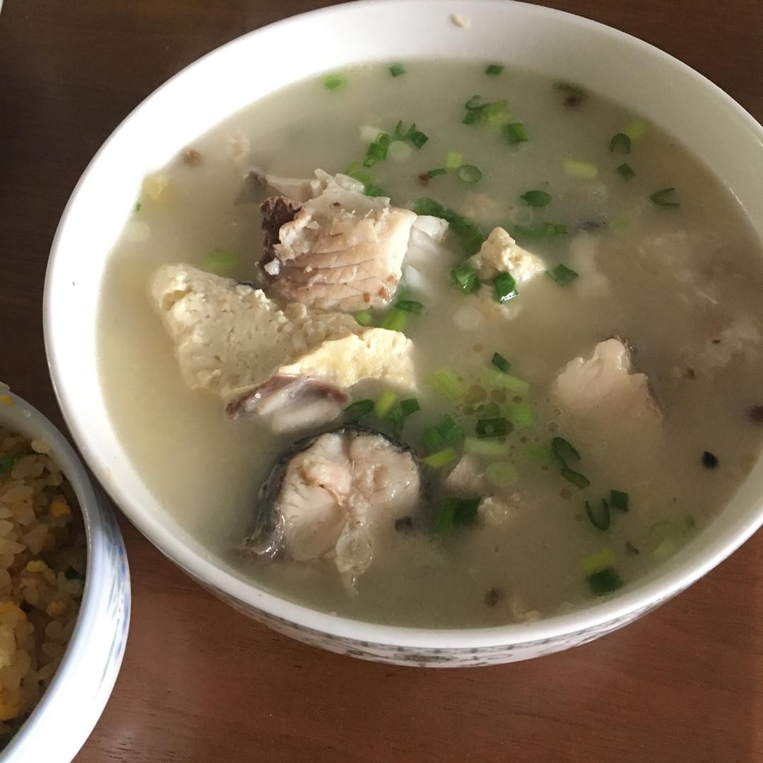 草鱼炖豆腐