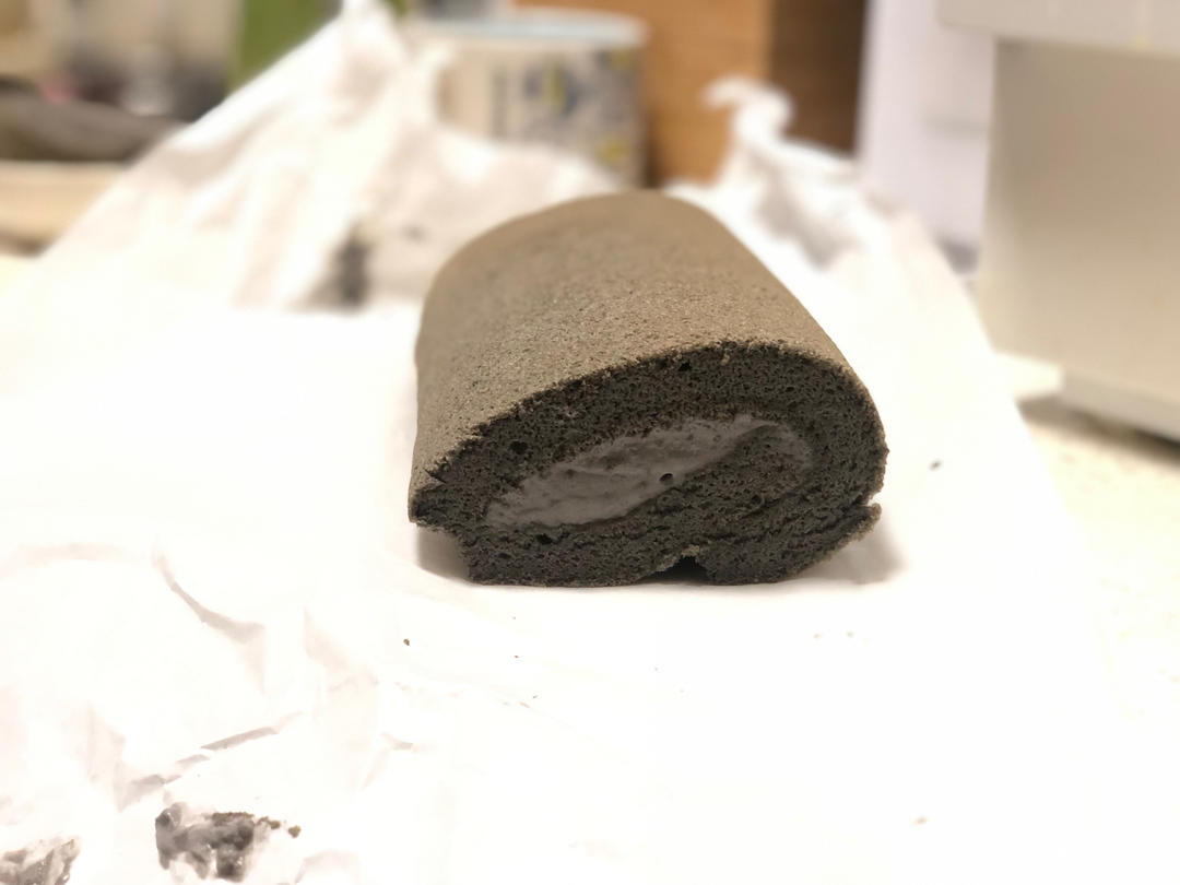 高级灰🌚黑芝麻蛋糕卷