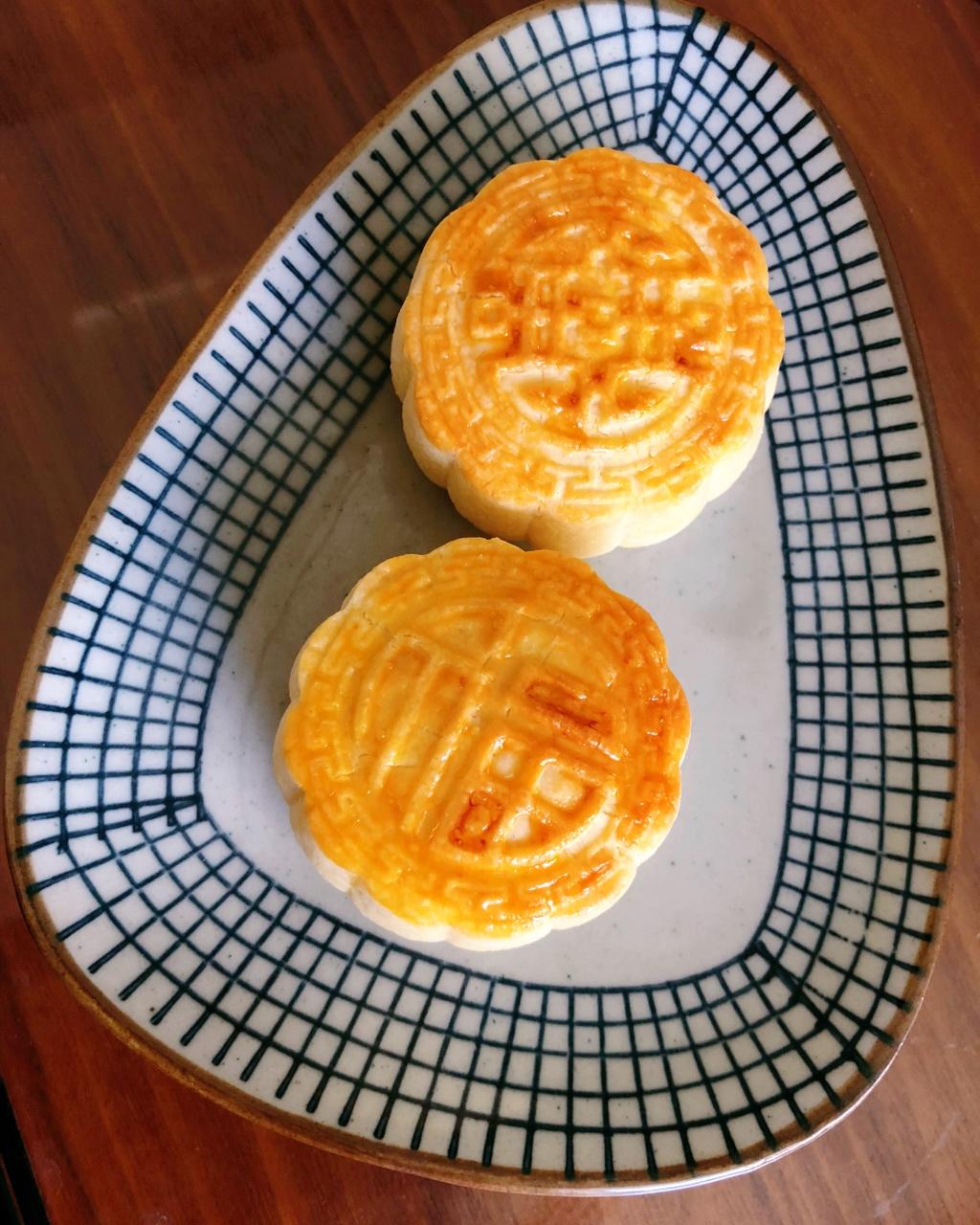 超详细图解版--流心奶黄月饼