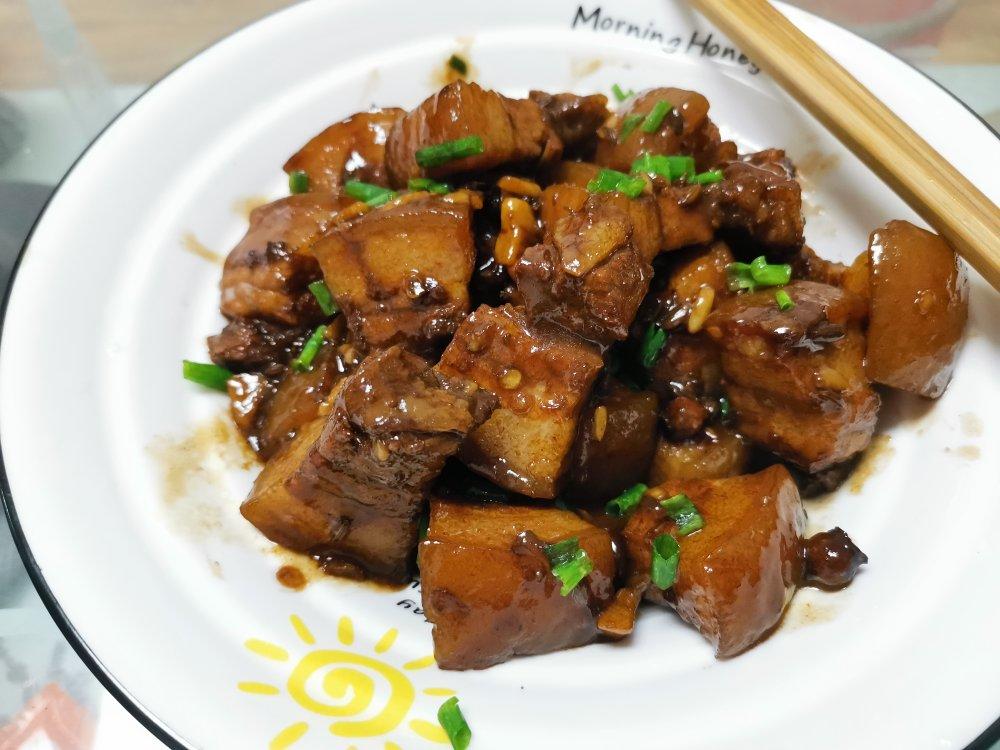 家常版香😋而不腻红烧肉
