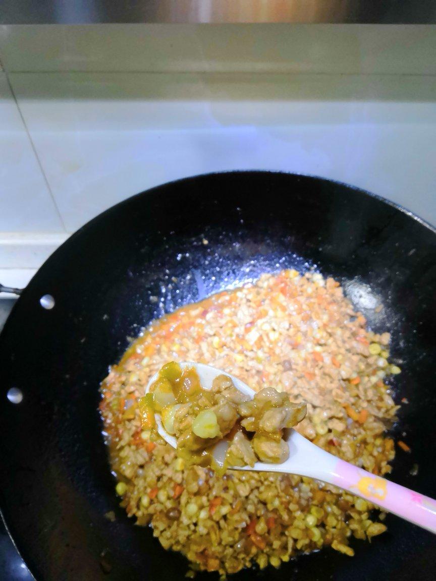 洋葱酱肉丁包子