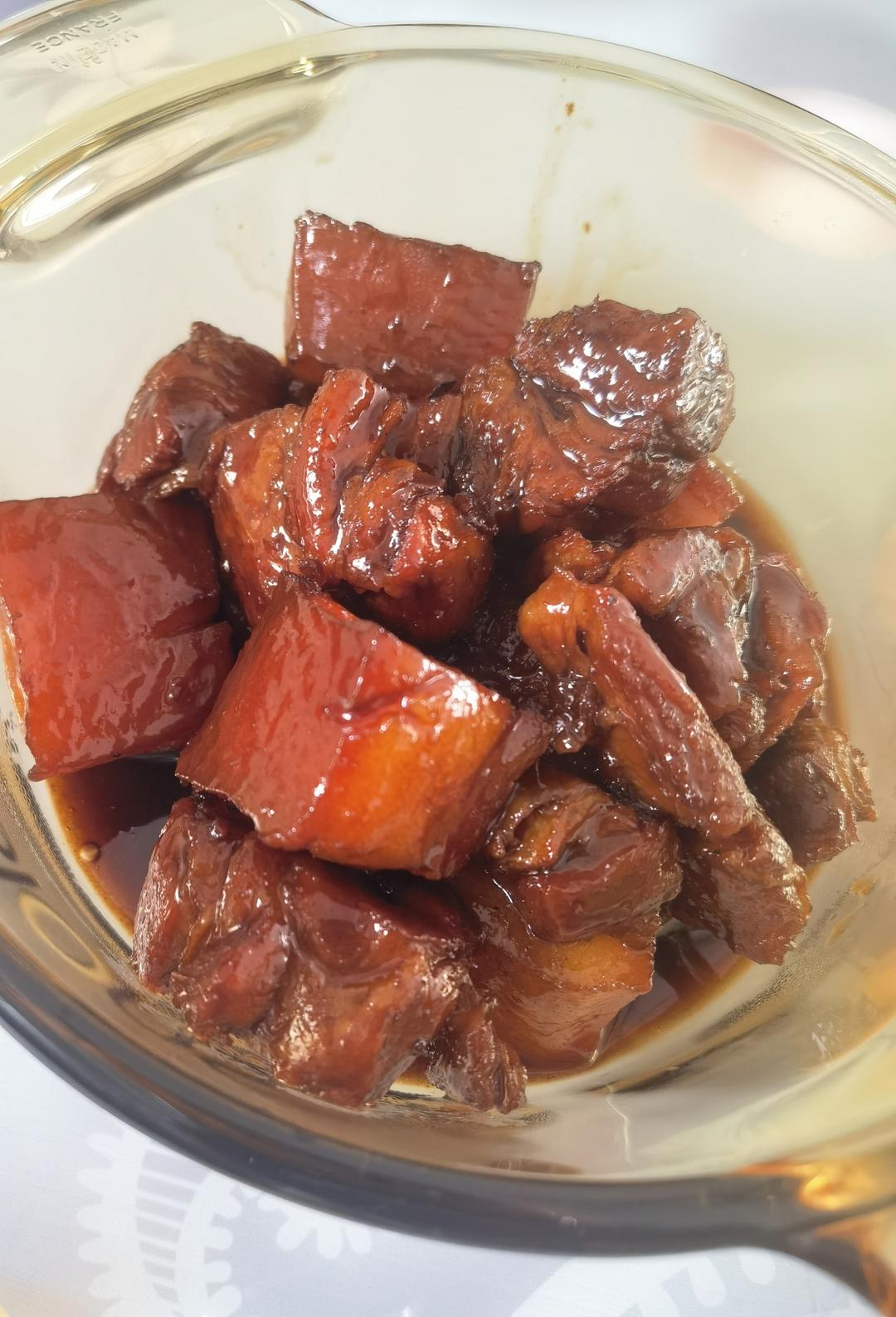 厨师长教你：“红烧肉”的家常做法，肉香四溢肥而不腻