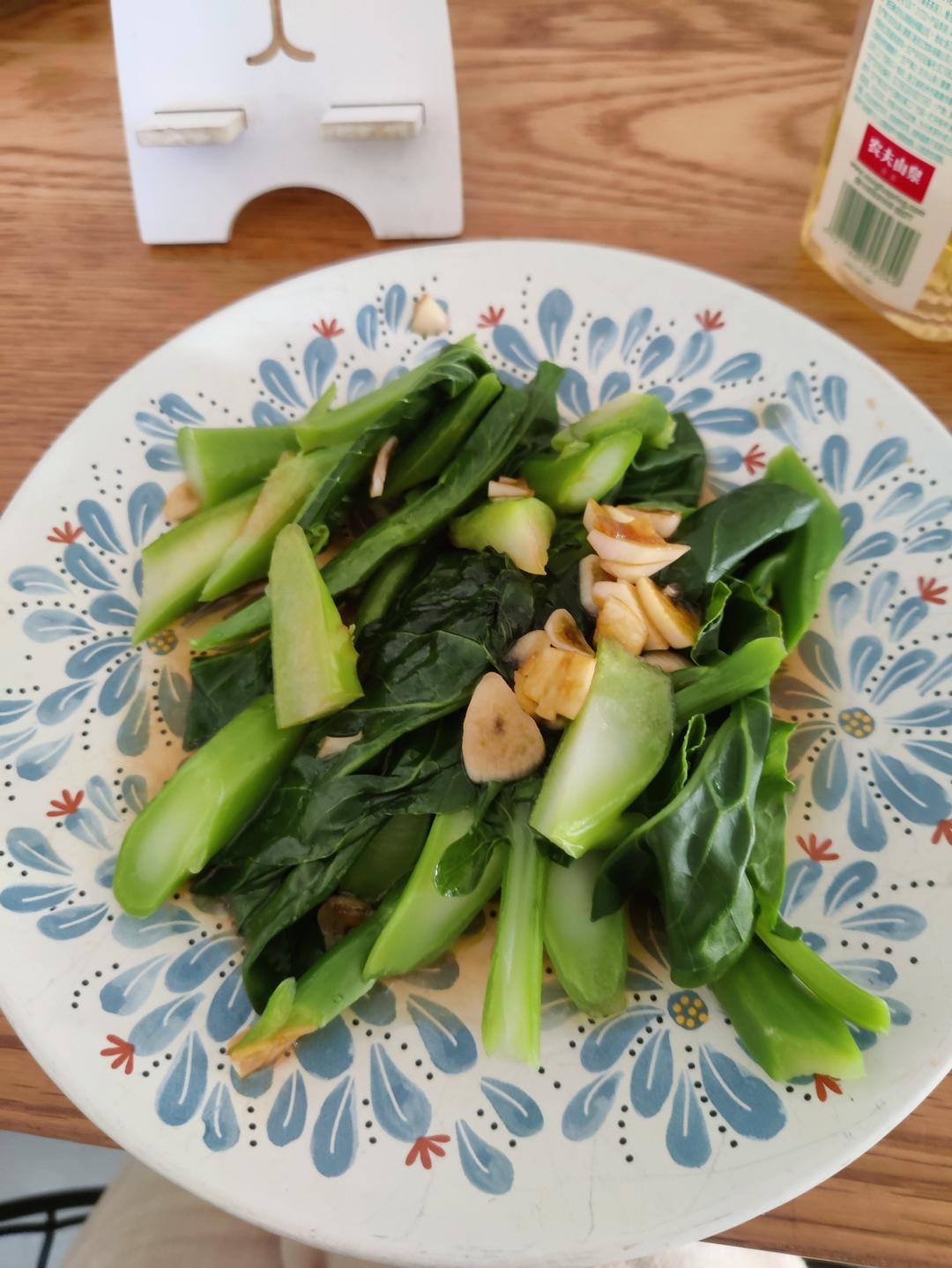 蚝油芥蓝，改刀后的比不改刀好吃百倍