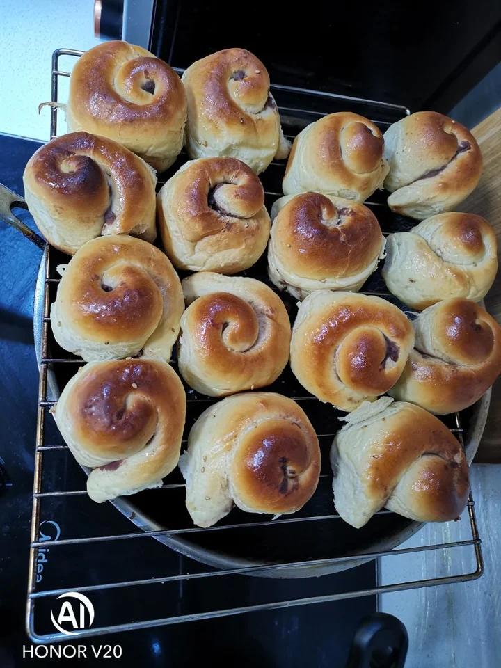 蜂蜜脆底小面包