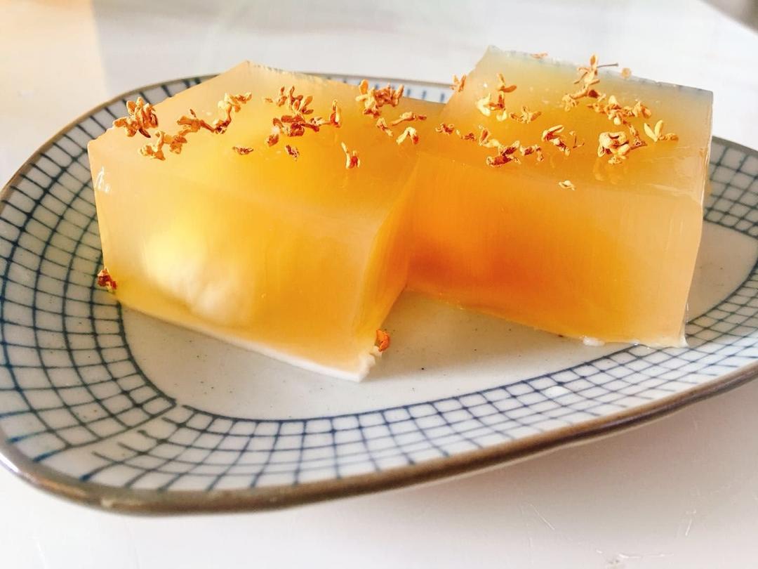 “会动的”椰汁桂花糕