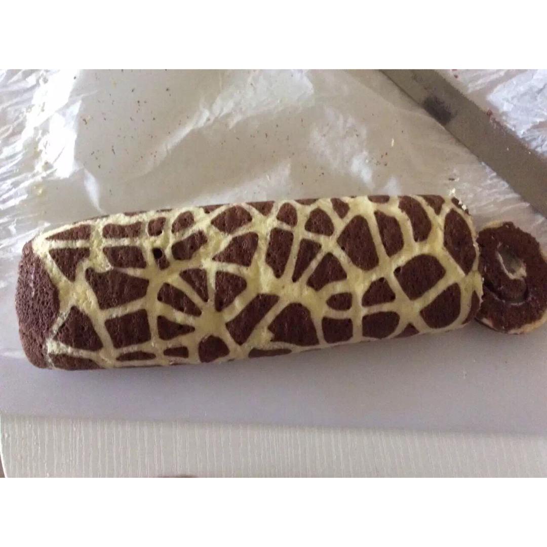 奶牛蛋糕卷+长颈鹿蛋糕卷