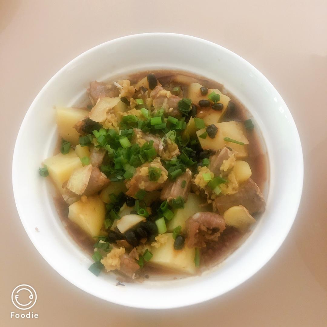 豉椒蒸土豆排骨