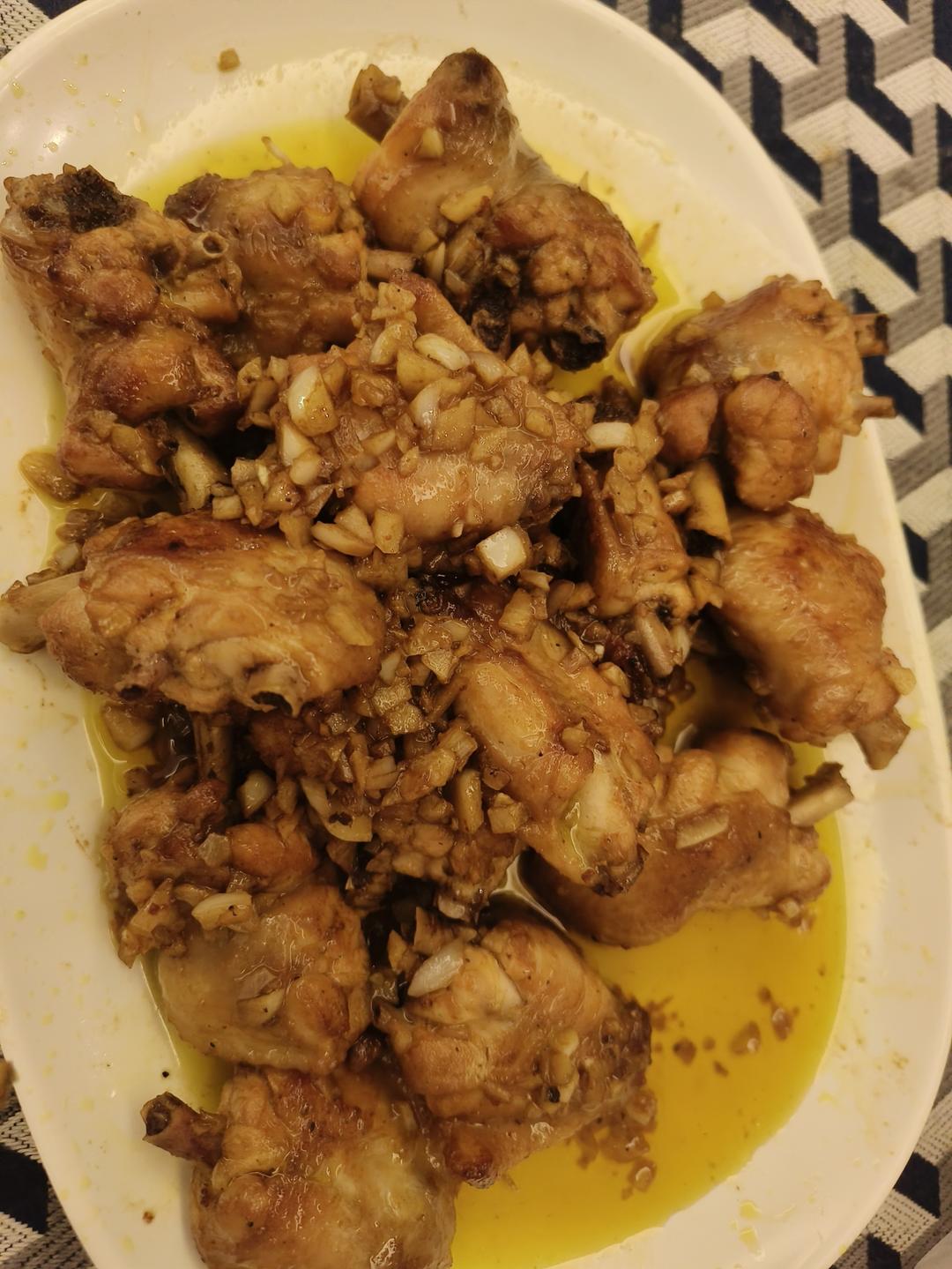 蒜香鸡翅｜孩子们的最爱