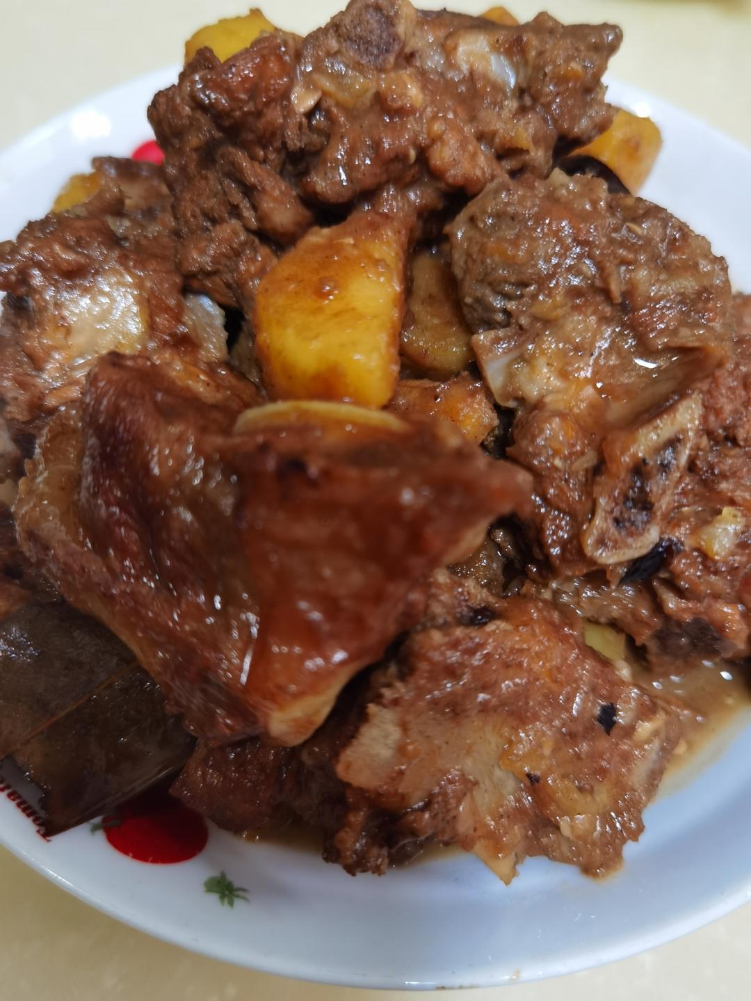 土豆排骨（超好吃）