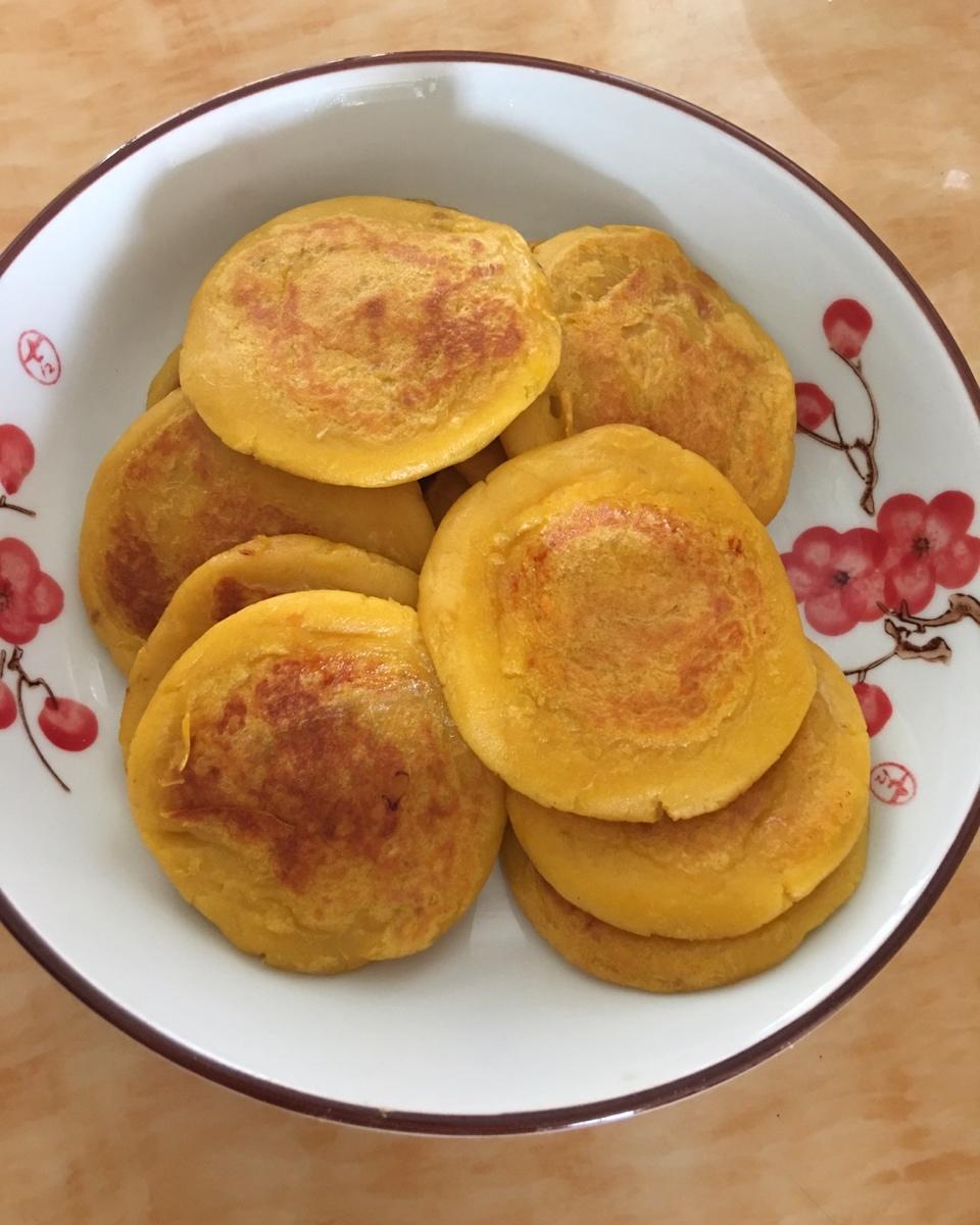 粤菜粤美味做的香蕉红薯饼