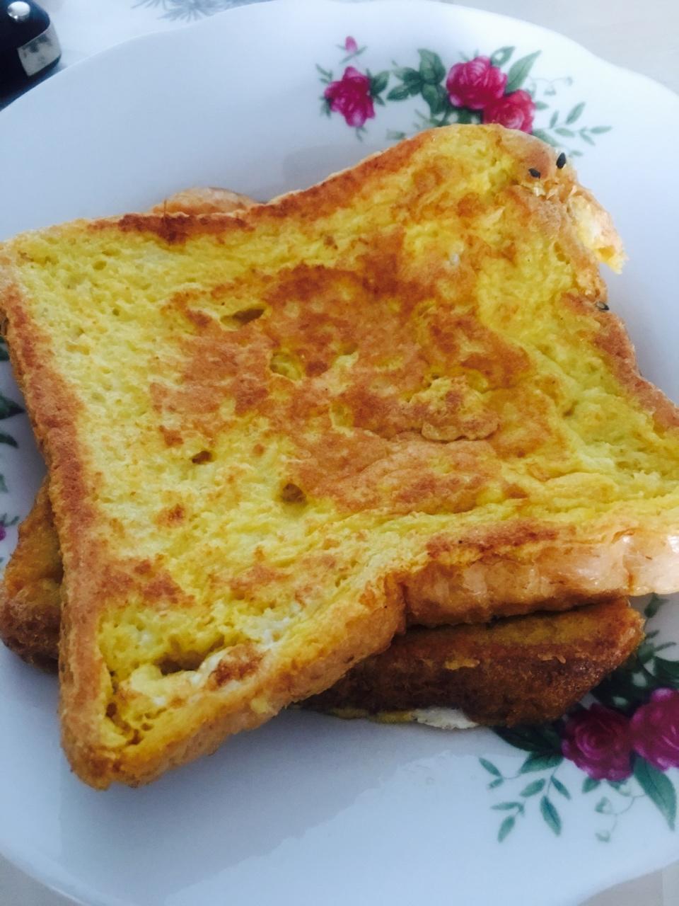 鸡蛋煎吐司
