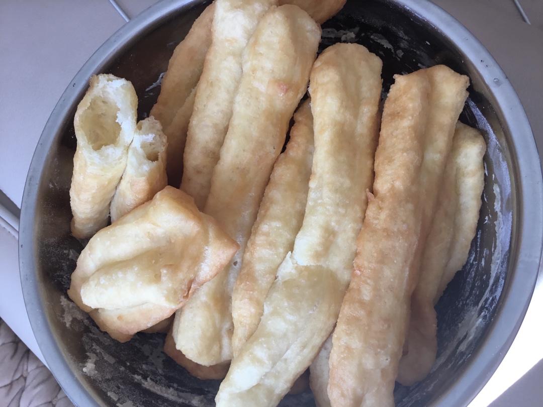 自制无泡打粉油条