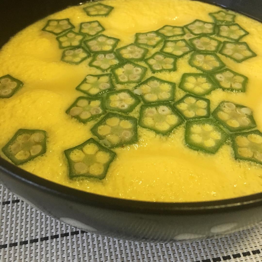 颜值控-做一朵开在碗里的花秋葵蒸水蛋