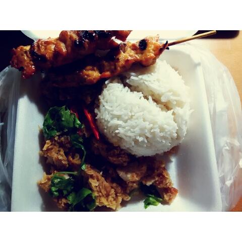 青春的黑夜挑灯流浪