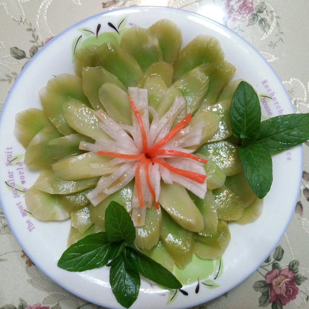【圆满素食】千叶宝莲（莴苣泡菜）