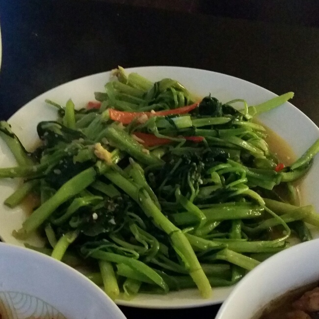 椒丝腐乳炒通菜