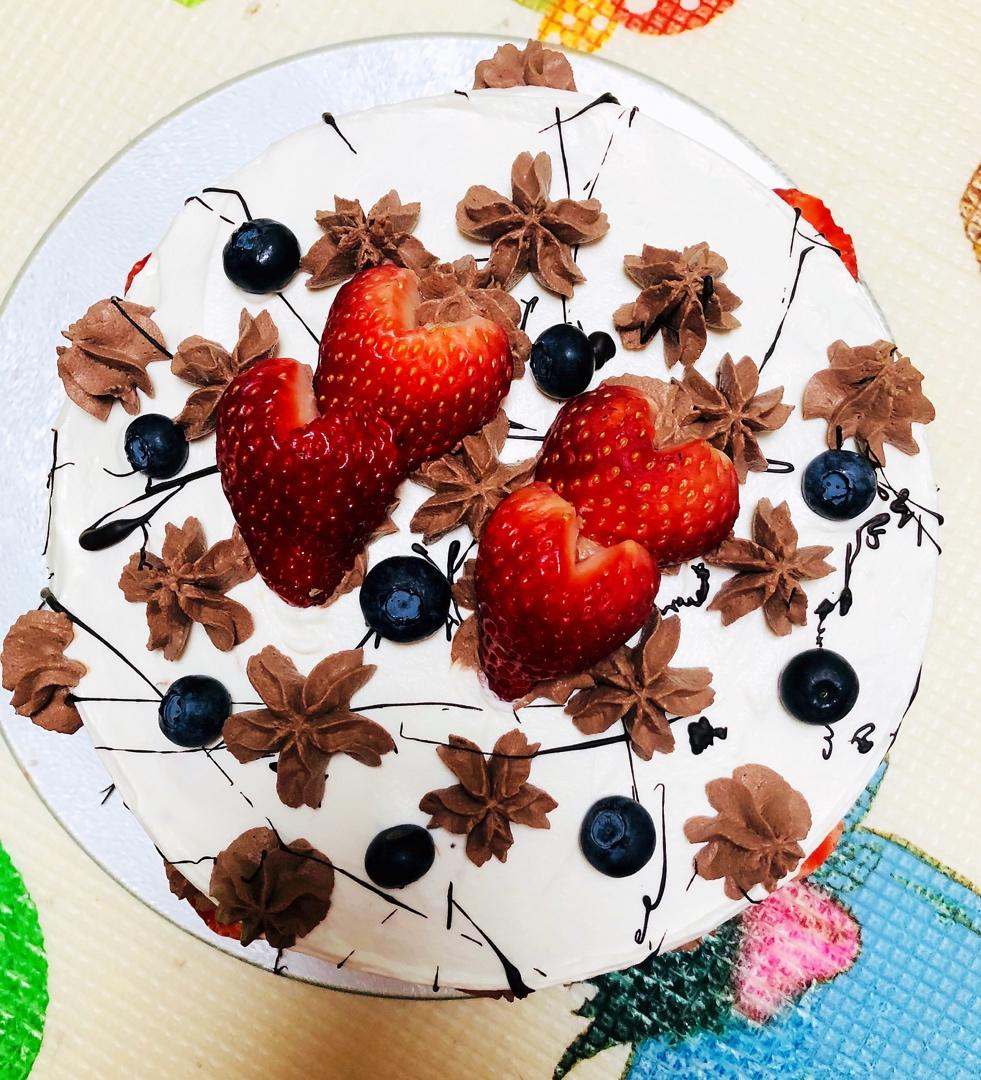 《Tinrry+》草莓奶油蛋糕（8寸配方）