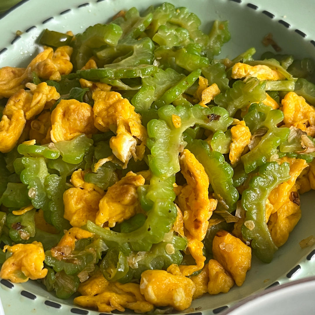 苦瓜炒蛋（清火菜）