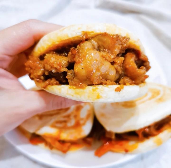 肉夹馍，白吉馍