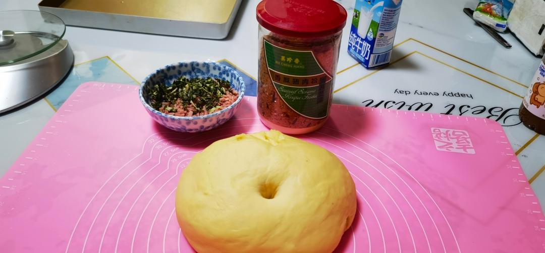 芝士葱香肉松火腿咸味吐司