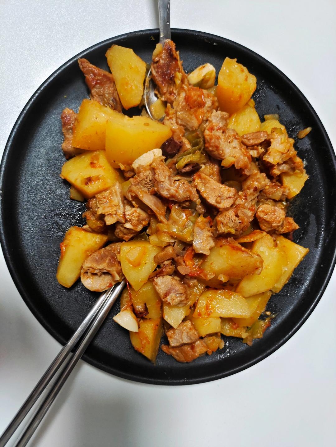 牛肉番茄炖土豆