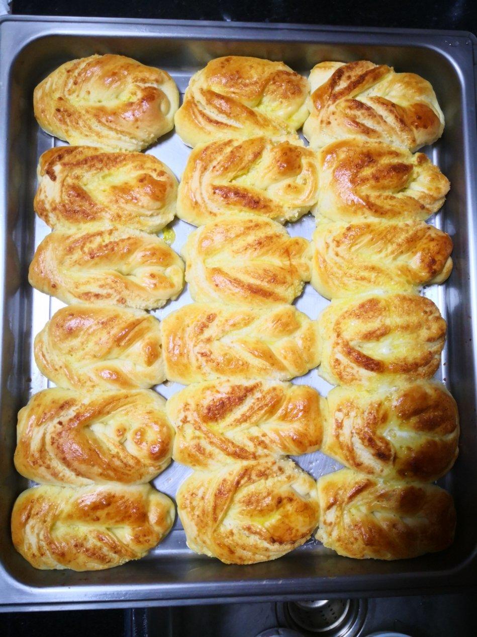 椰蓉淡奶油面包(一次发酵)附椰蓉馅做法