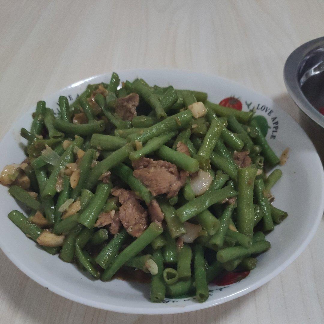 素炒蒜蓉长豆角