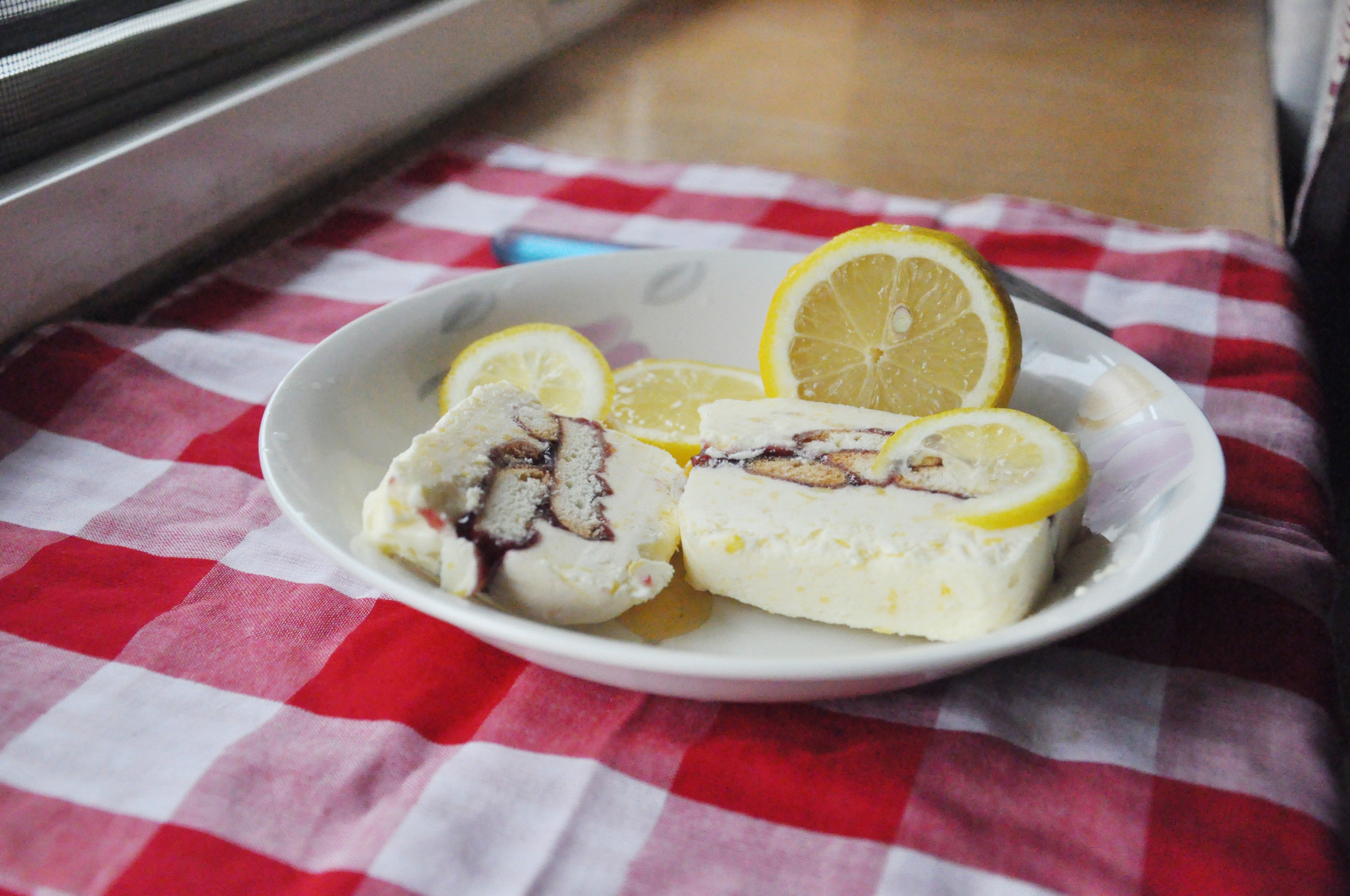 柠檬蓝莓冰淇淋蛋糕Semifreddo