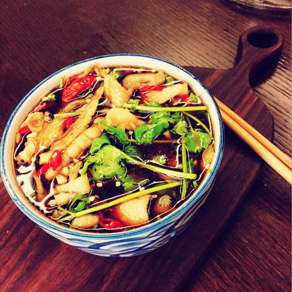 酸辣鸡爪皮(无骨)