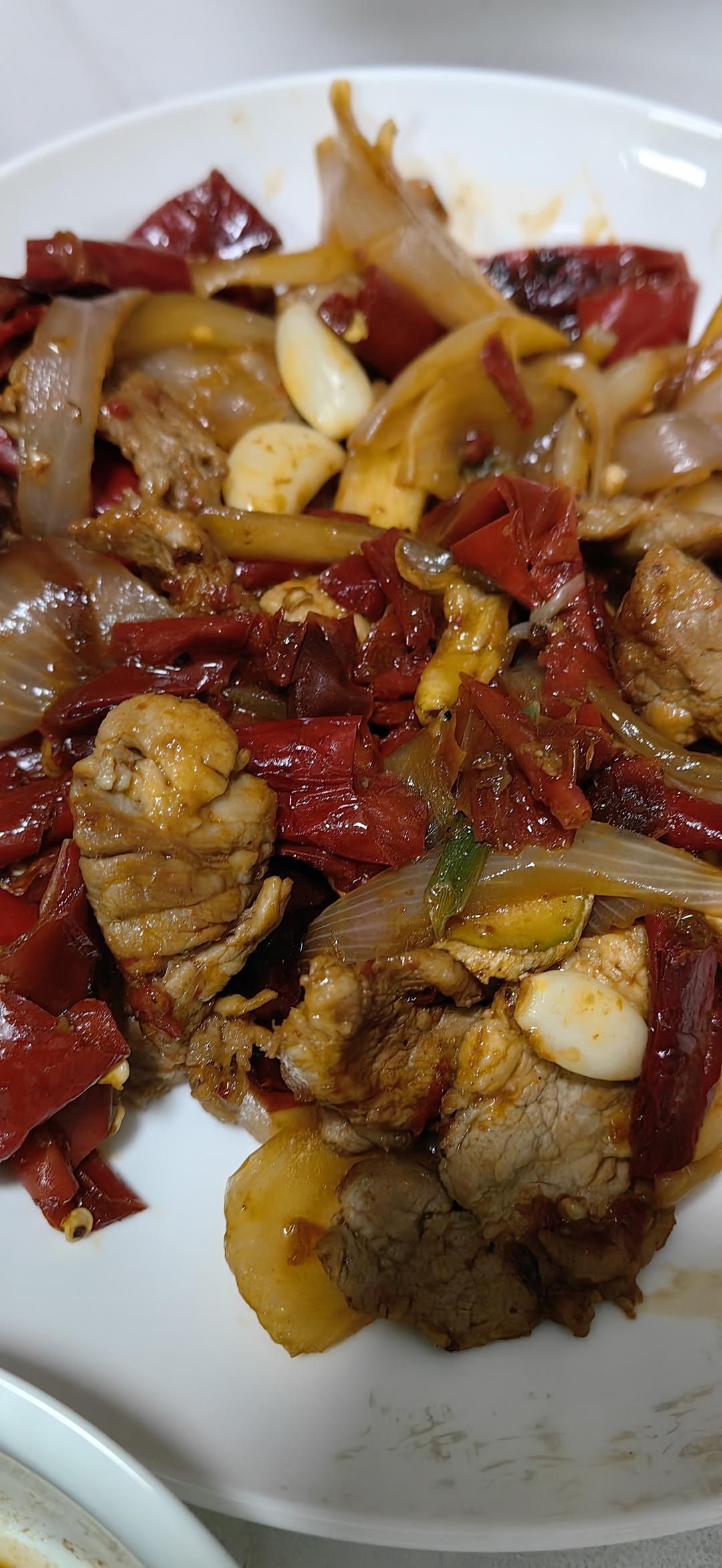 辣皮子炒肉