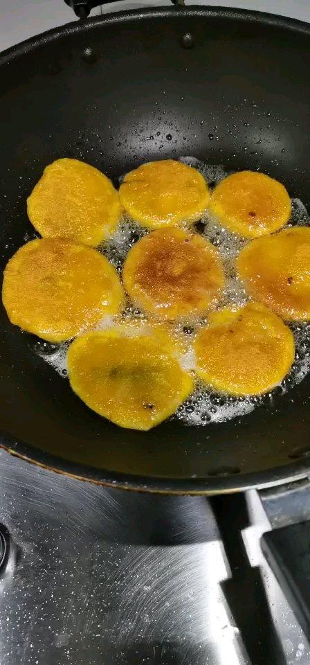 超简单的家常南瓜饼