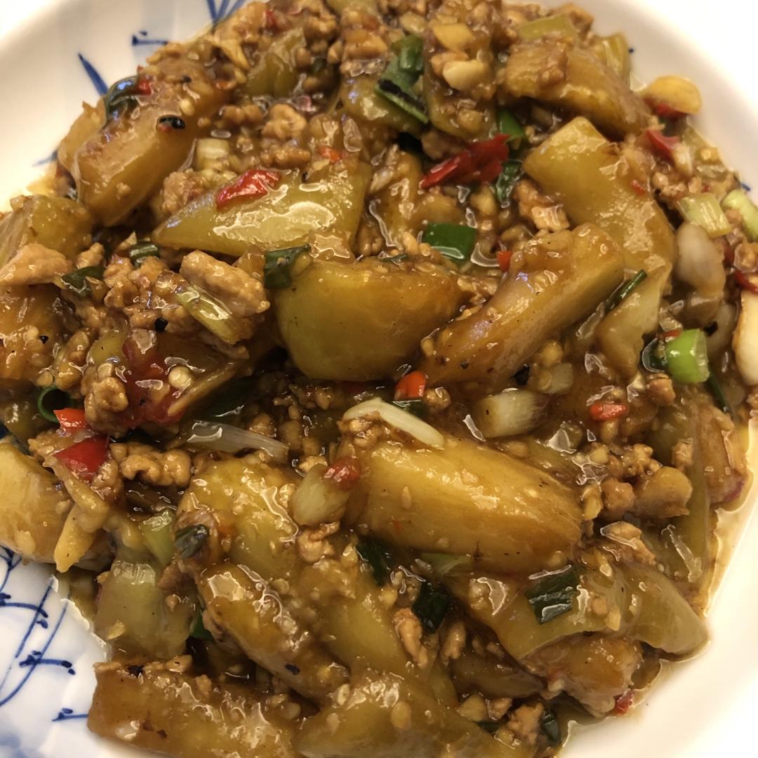 鱼香茄子是如此勾人，以至于连体重都不顾了！