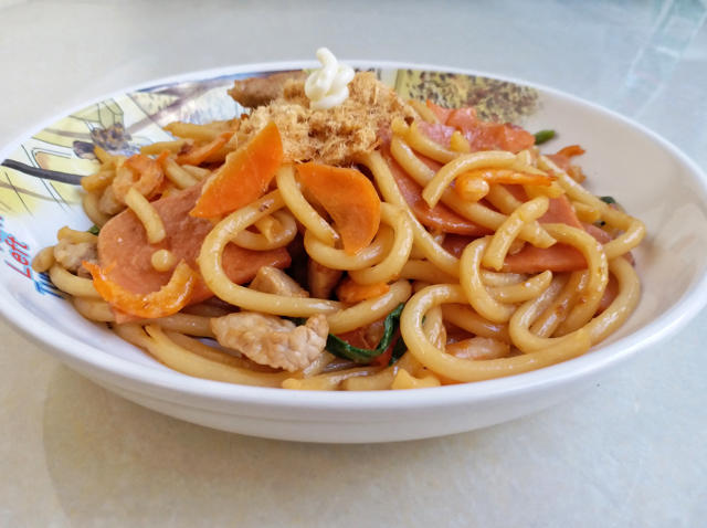 【曼达小馆】居酒屋系列：猪肉炒乌冬与烧酒