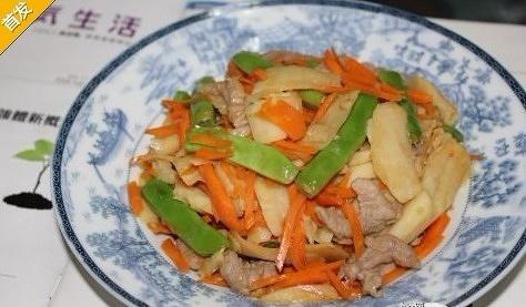 莲藕炒豆仔胡萝卜的做法
