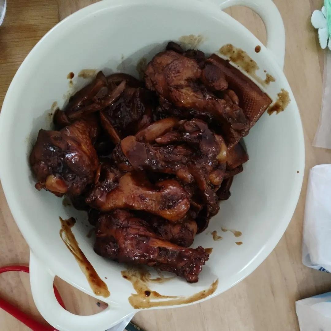 “销魂”卤鸡爪