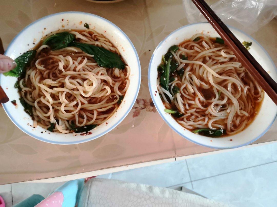 酸辣面🍜