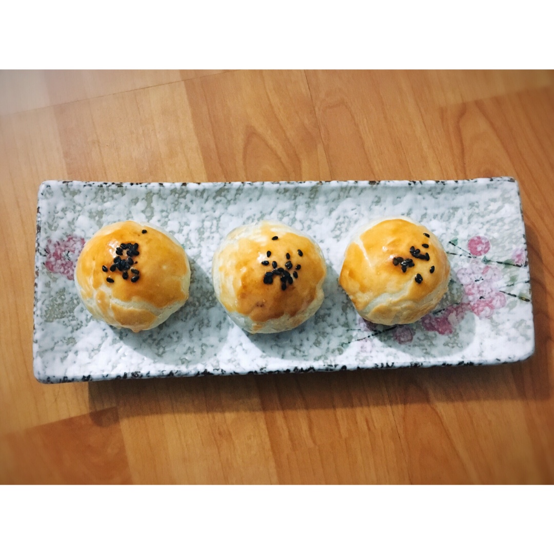 蛋黄酥